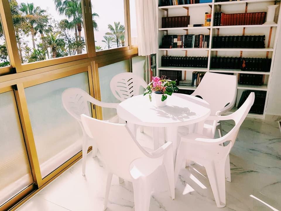 Mayoral Frontline Marbella Exteriör bild