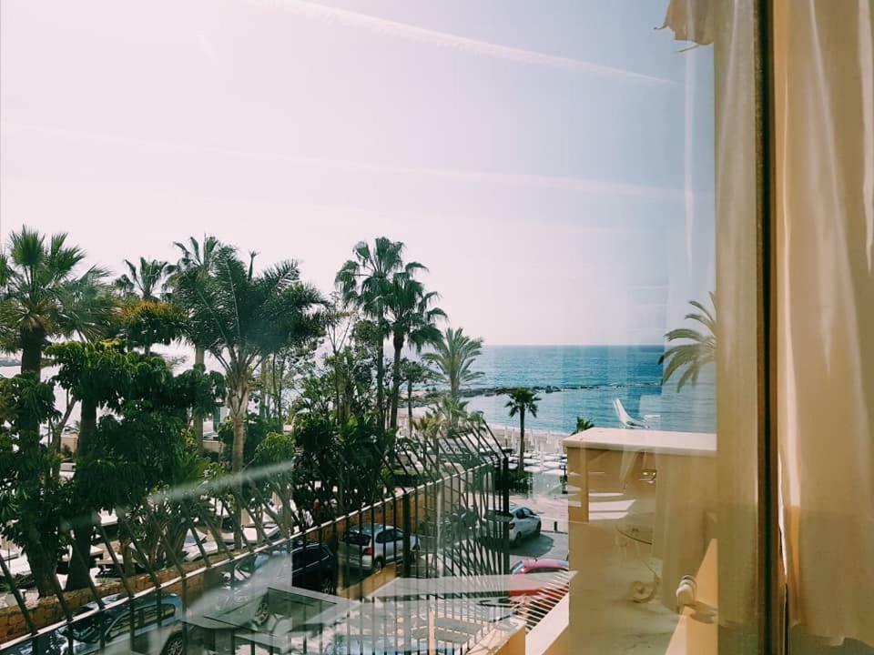 Mayoral Frontline Marbella Exteriör bild